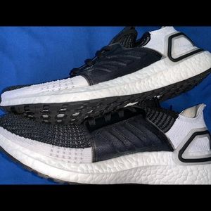 Men’s Adidas UltraBoost 19 Size 8